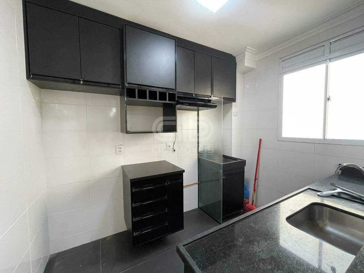 Apartamento para alugar com 2 quartos, 40m² - Foto 13