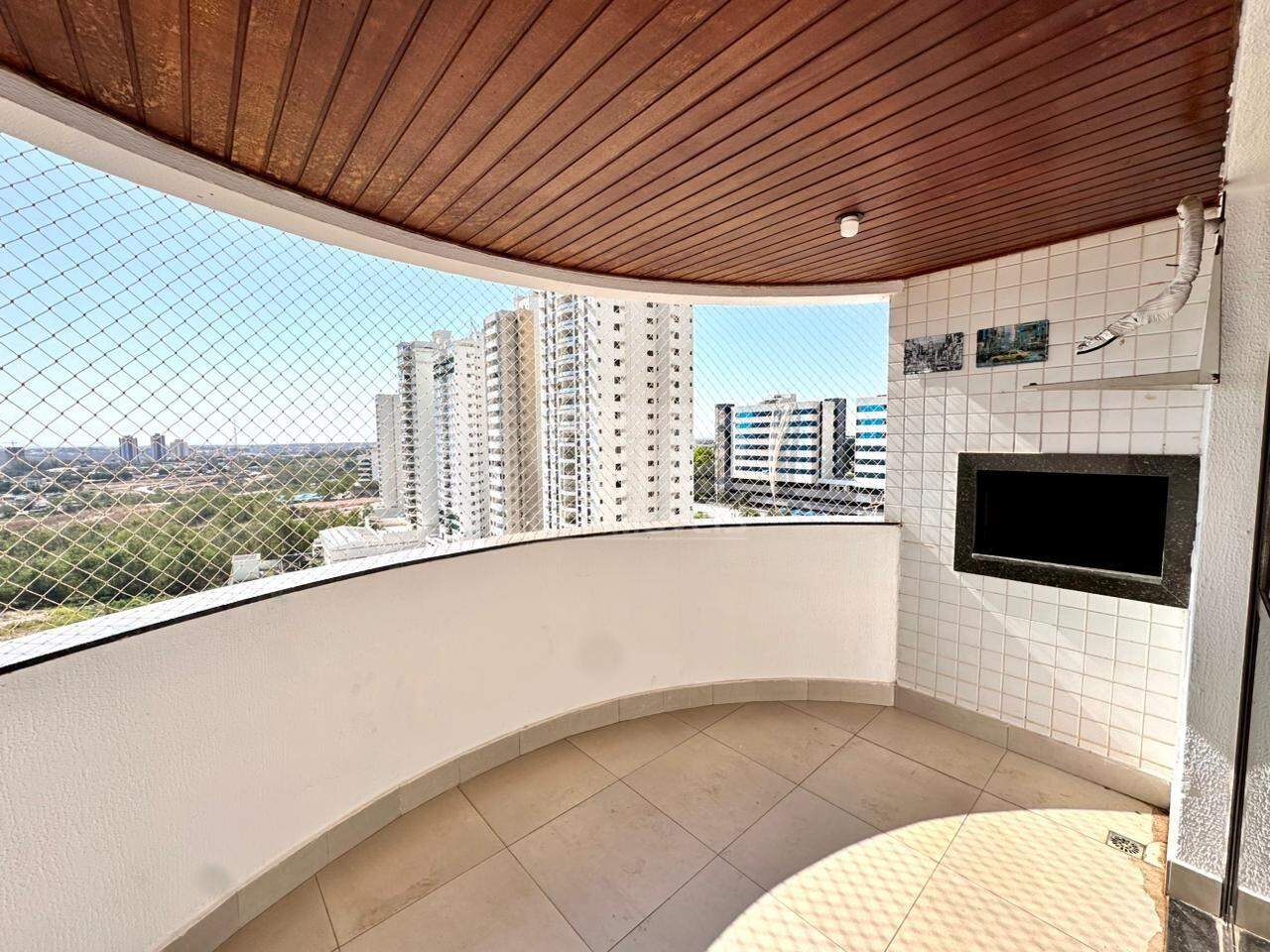 Apartamento com 3 Quartos no Edifício Maison Royale