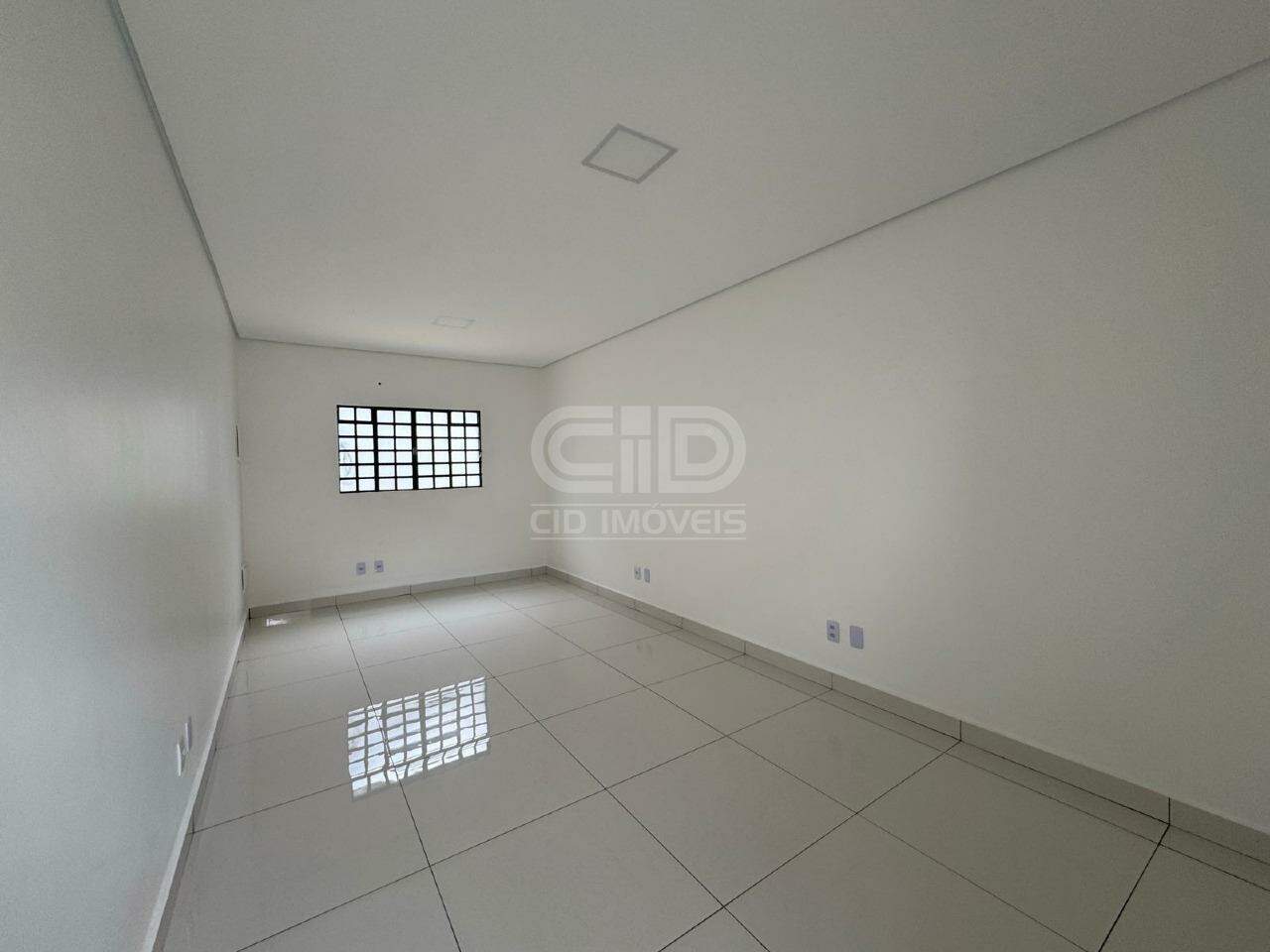 Prédio Comercial para aluguel no Araés: 