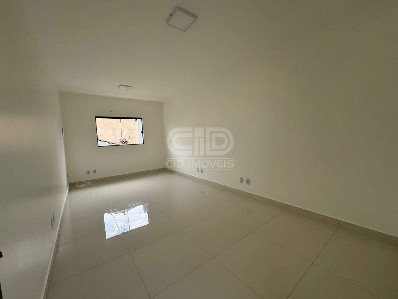Prédio Comercial para aluguel no Araés: 