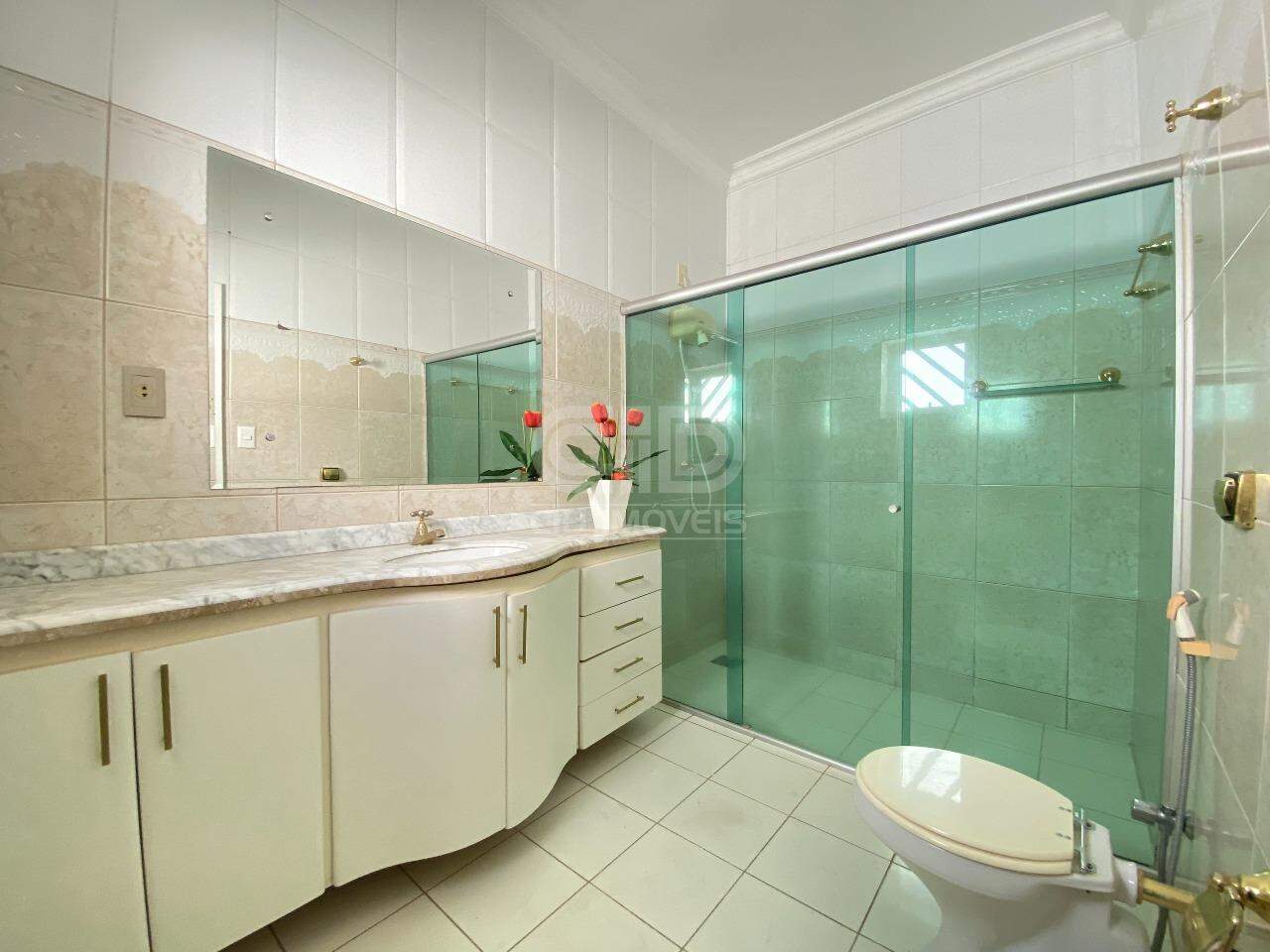 Casa à venda com 3 quartos, 300m² - Foto 12