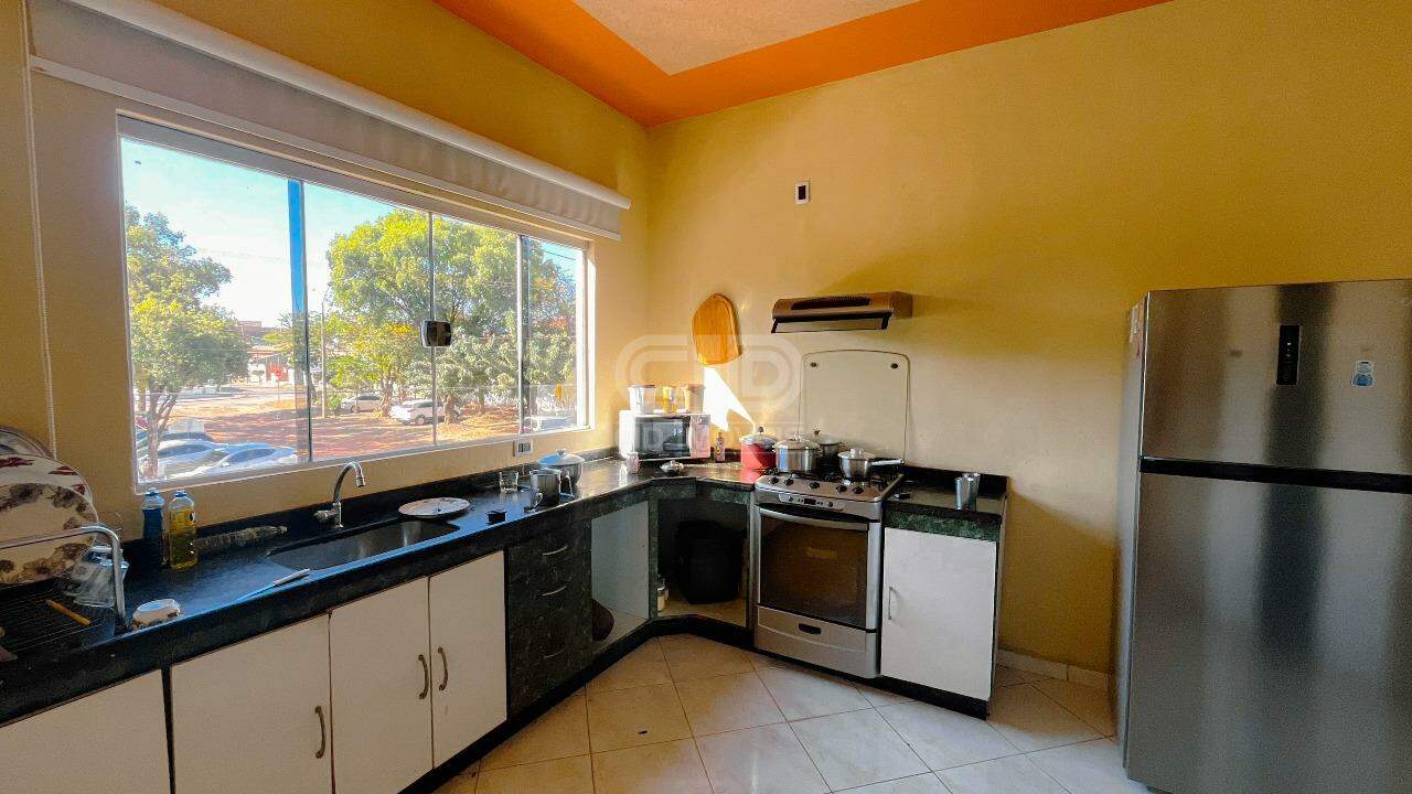 Sobrado para alugar com 3 quartos, 250m² - Foto 8