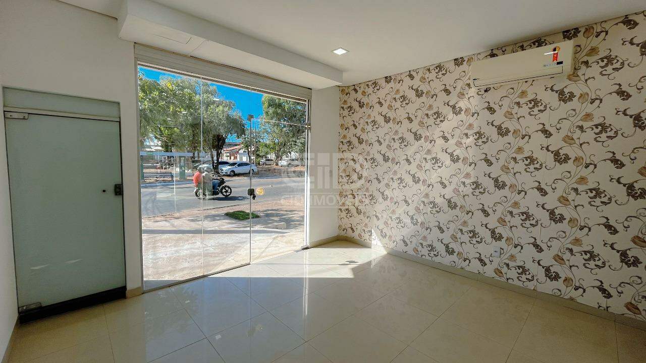 Sobrado para alugar com 3 quartos, 250m² - Foto 1