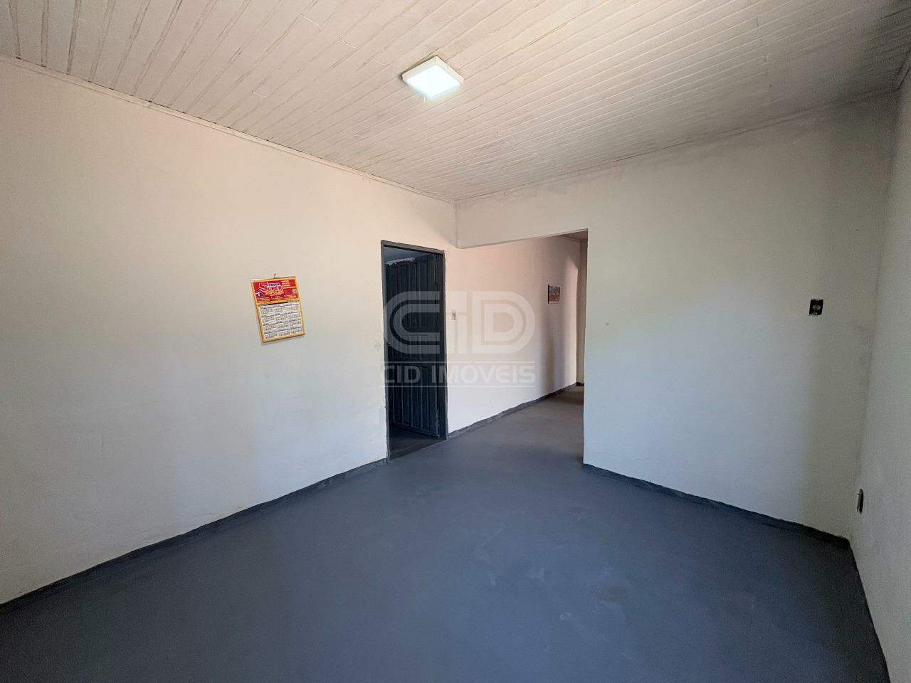 Casa à venda com 2 quartos, 150m² - Foto 3
