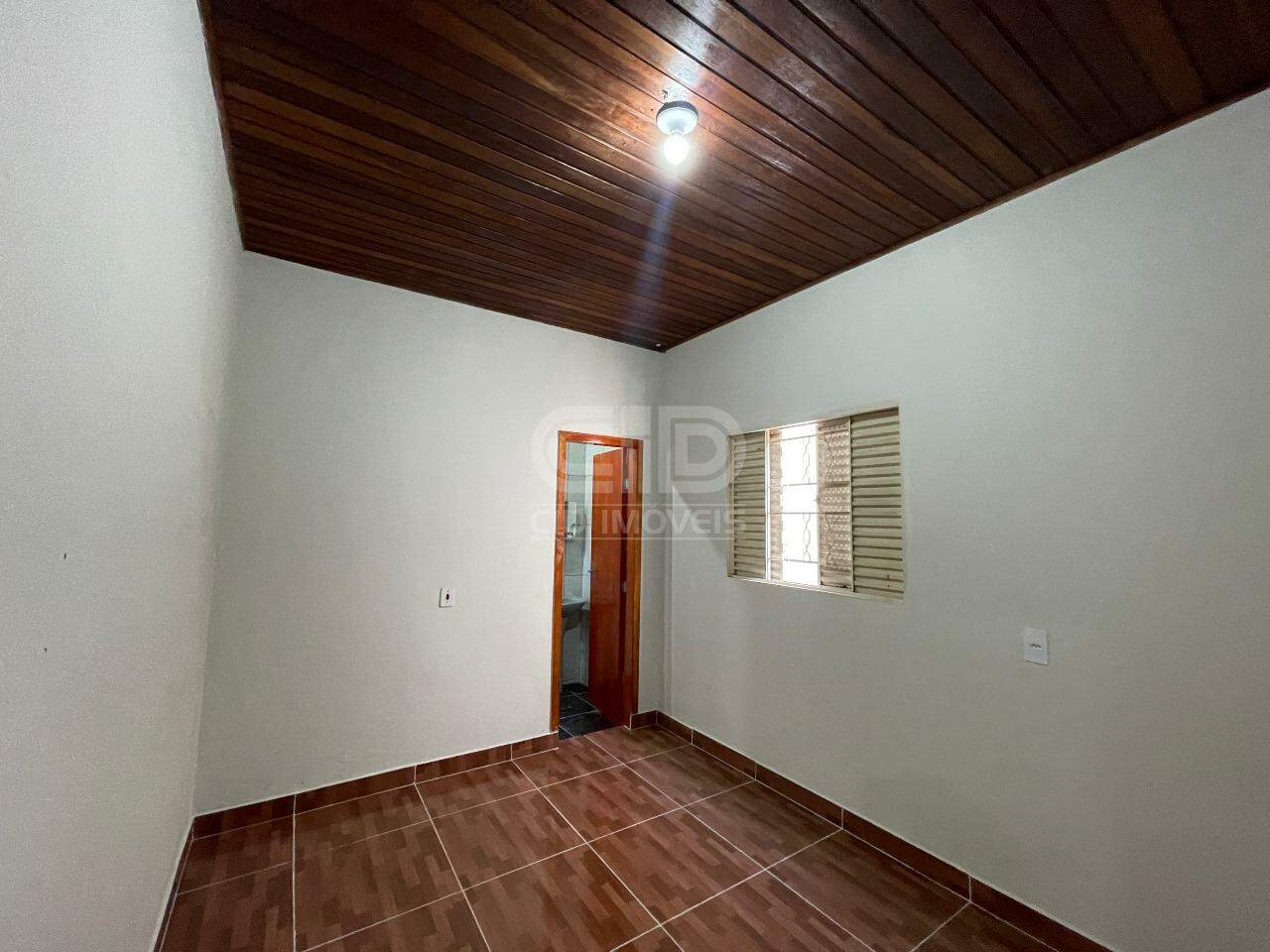 Casa, 3 quartos, 235 m² - Foto 4