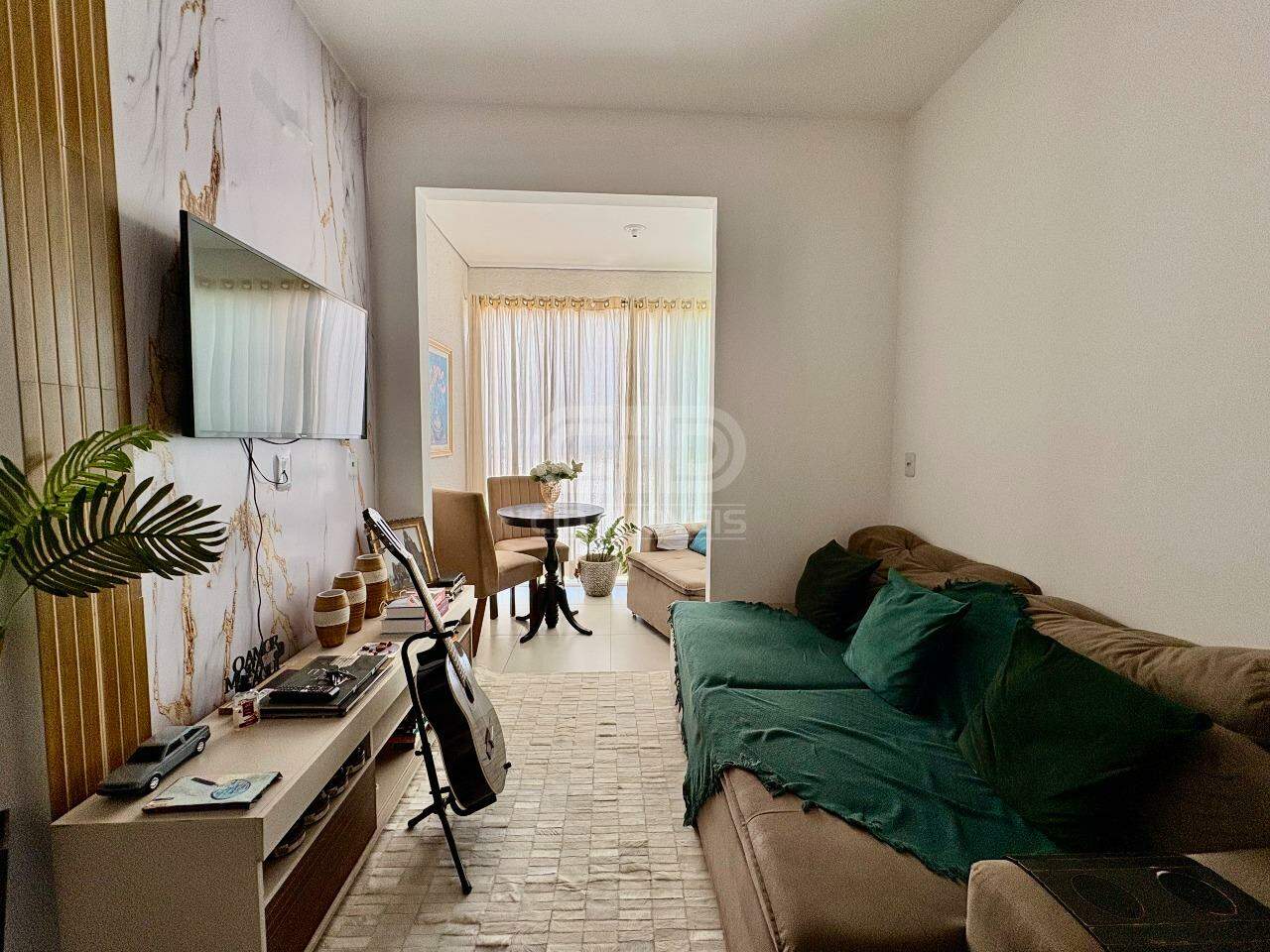 Apartamento à venda com 2 quartos, 64m² - Foto 3