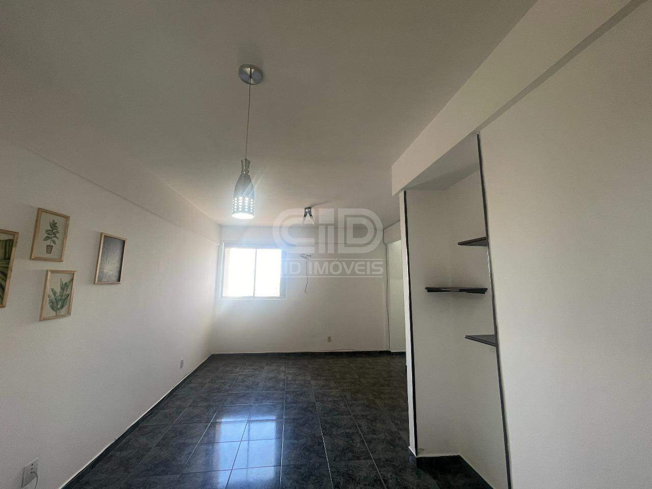Apartamento à venda com 3 quartos, 95m² - Foto 3