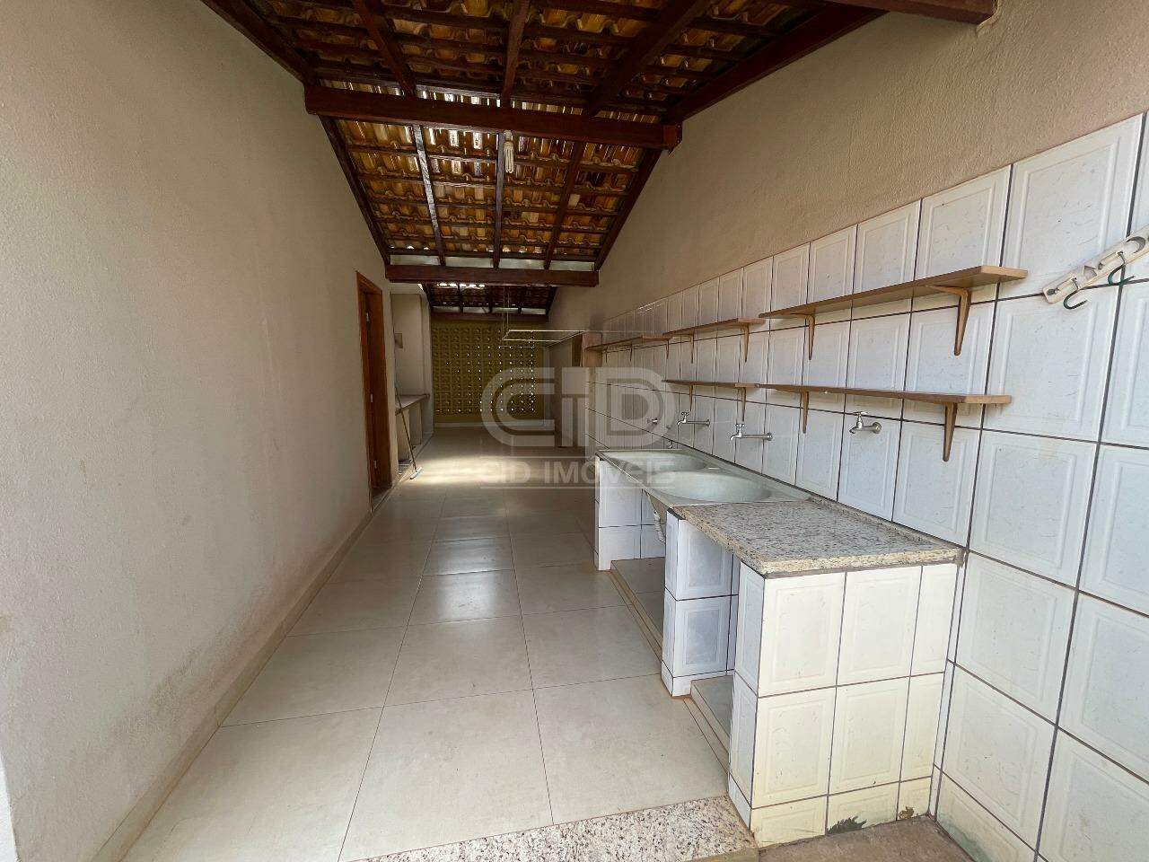 Sobrado para alugar com 3 quartos, 310m² - Foto 22
