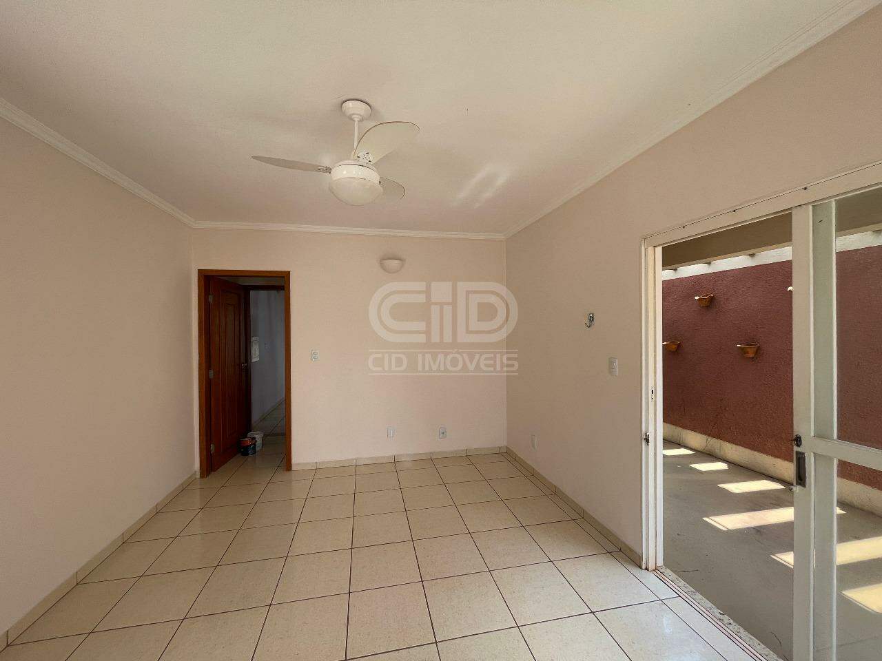 Sobrado para alugar com 3 quartos, 310m² - Foto 3