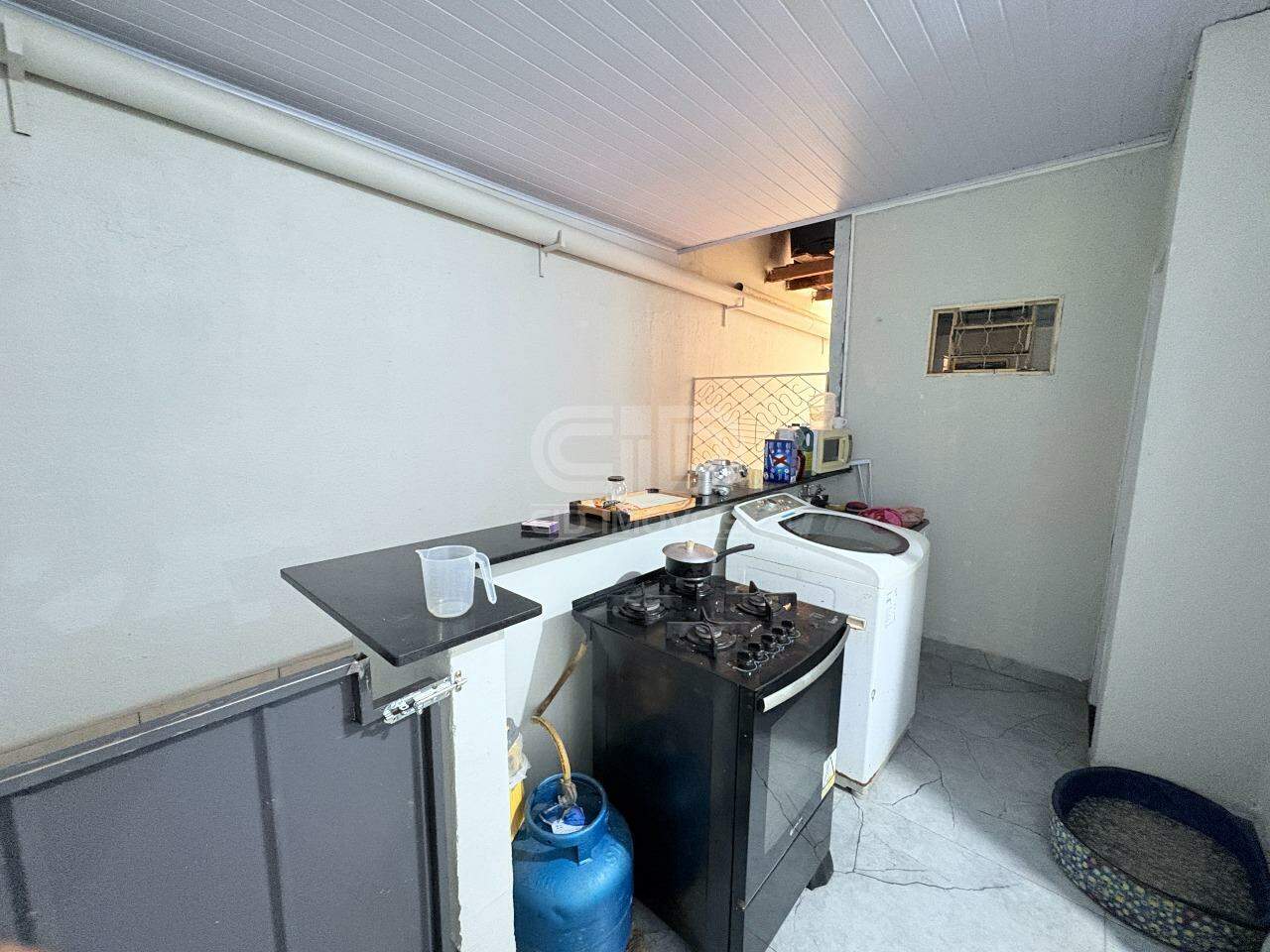 Casa à venda com 5 quartos, 118m² - Foto 8