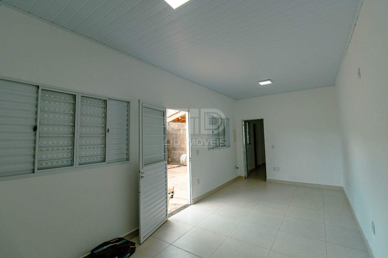 Casa à venda com 5 quartos, 240m² - Foto 13