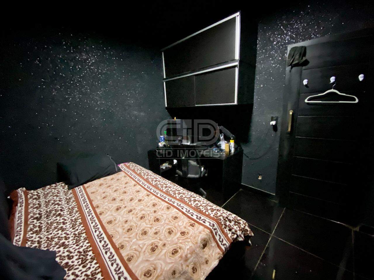 Casa à venda com 3 quartos, 165m² - Foto 7