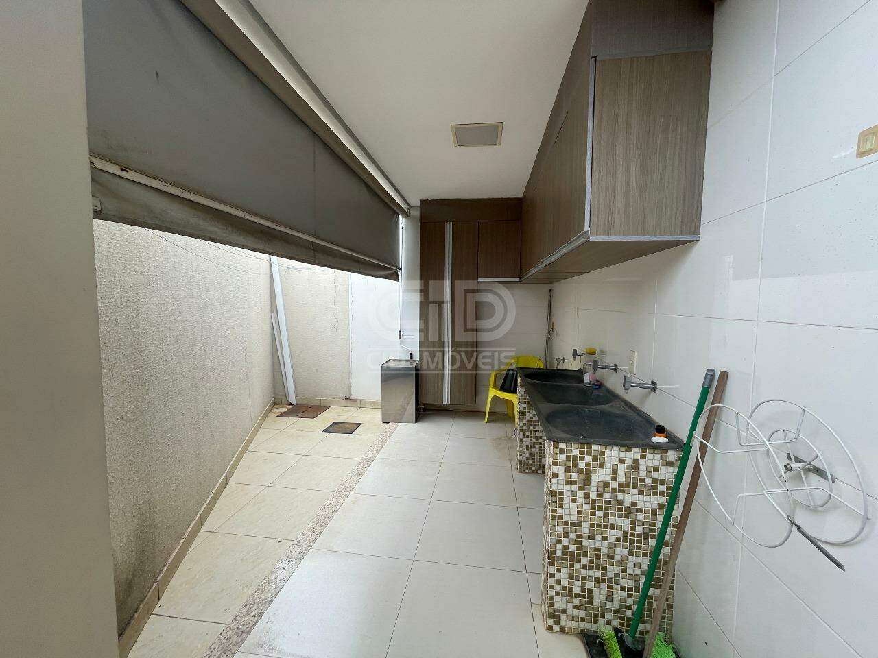Casa para alugar com 3 quartos, 105m² - Foto 25
