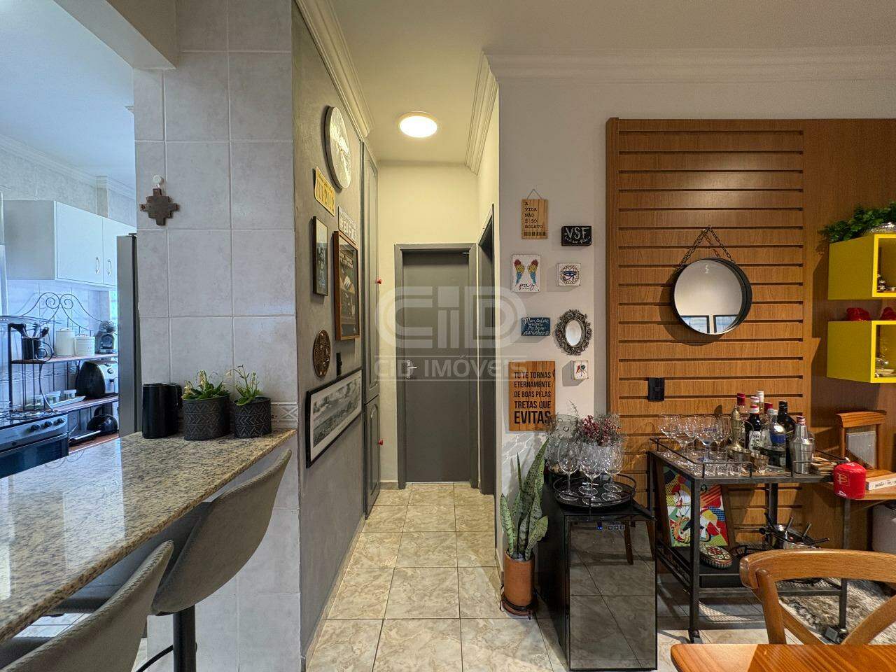 Apartamento à venda com 1 quarto, 53m² - Foto 5