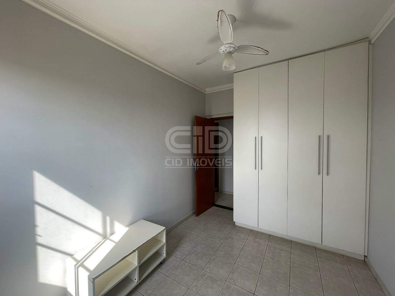 Apartamento para aluguel no Alvorada: 
