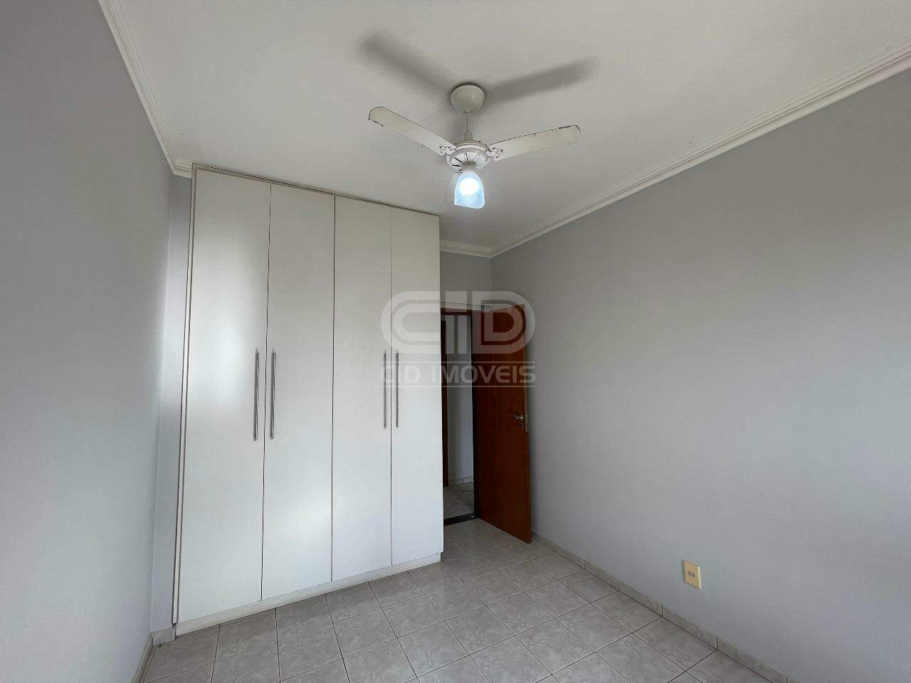 Apartamento para aluguel no Alvorada: 