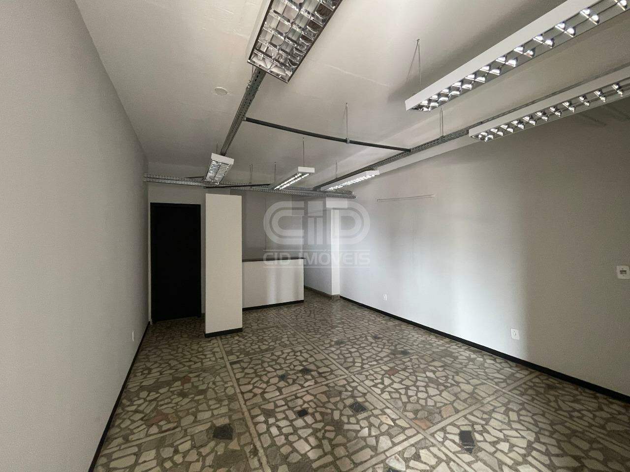 Prédio Comercial para aluguel no Bandeirantes: 