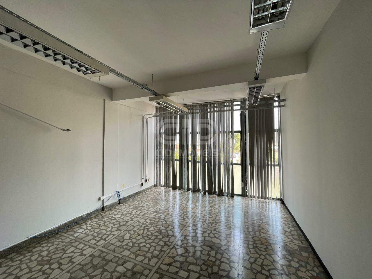 Prédio Comercial para aluguel no Bandeirantes: 
