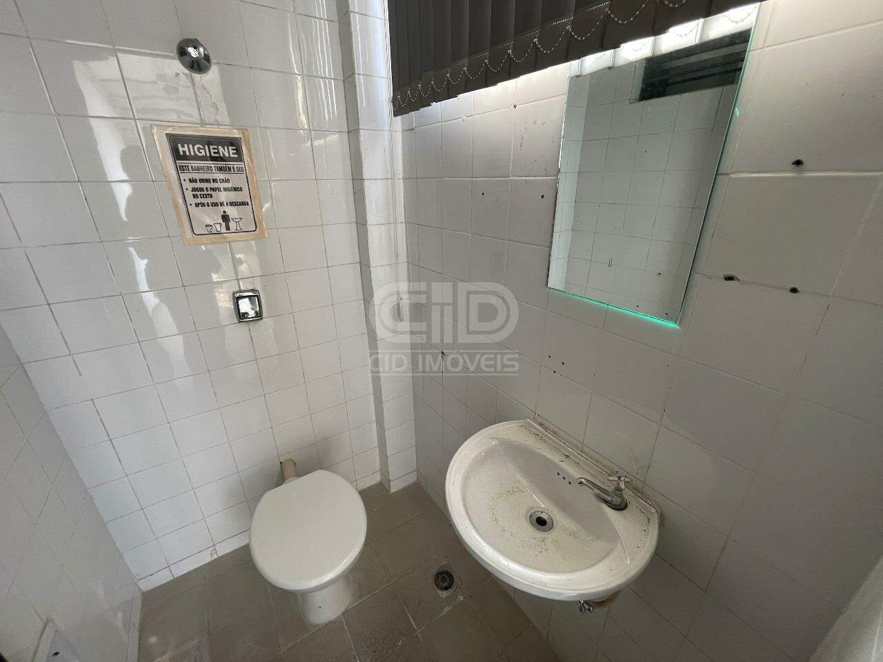 Prédio Comercial para aluguel no Bandeirantes: 