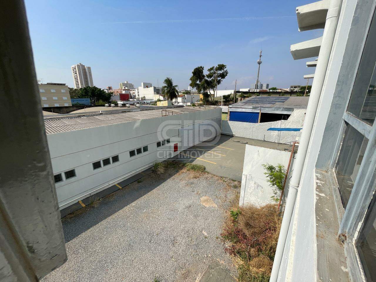 Prédio Comercial para aluguel no Bandeirantes: 
