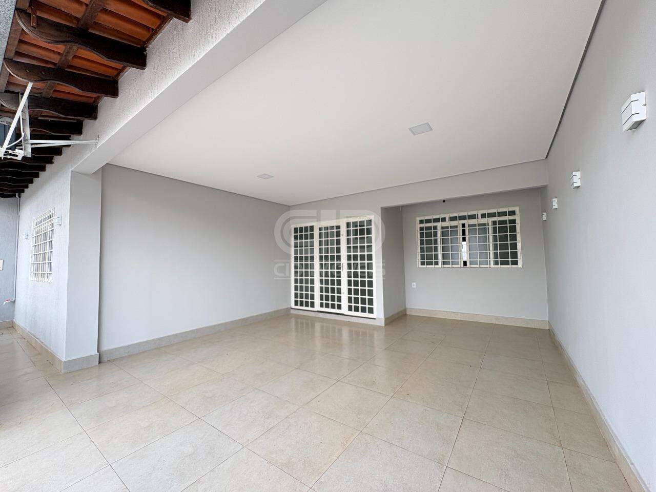 Casa, 4 quartos, 200 m² - Foto 1