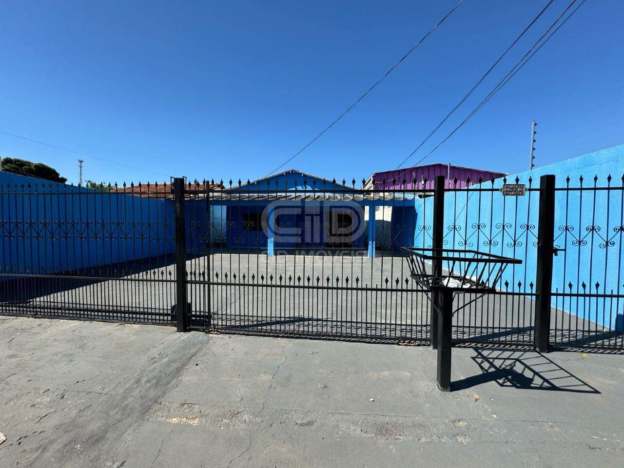 Casa, 3 quartos, 177 m² - Foto 1