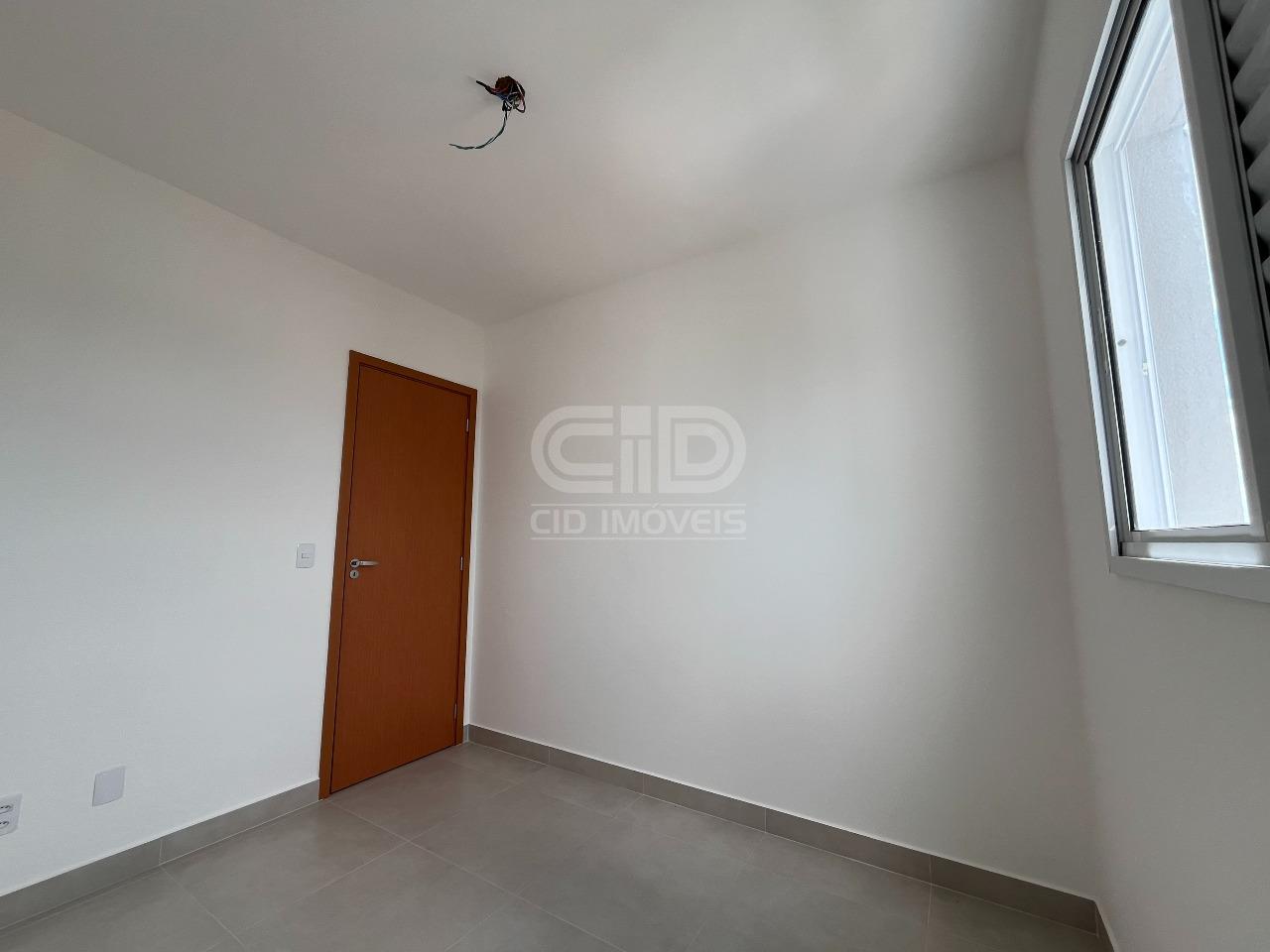 Apartamento à venda no Goiabeira: