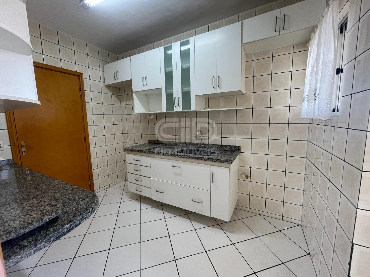 Apartamento à venda no Goiabeiras: