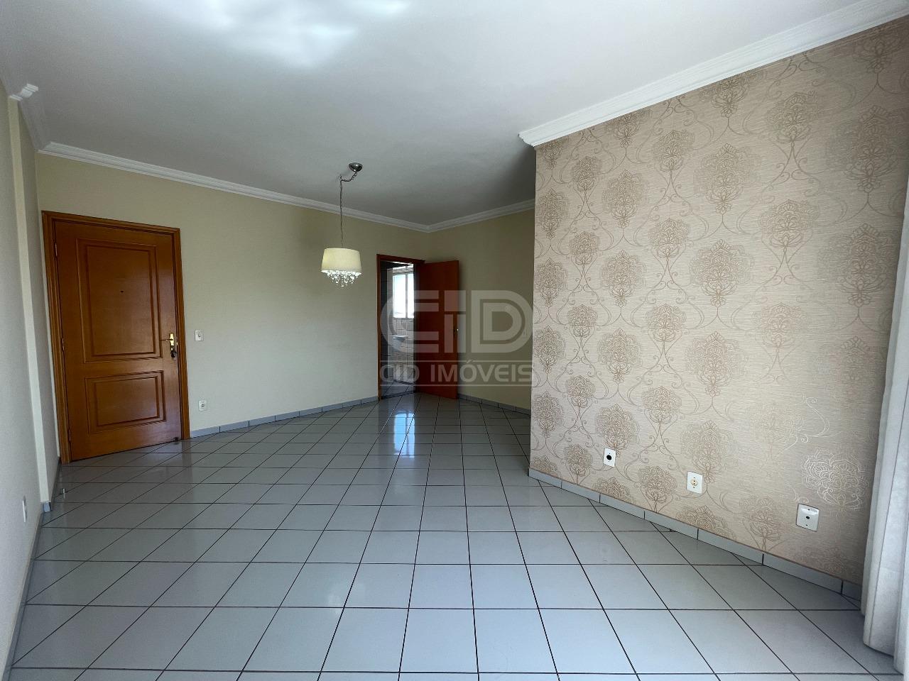 Apartamento à venda no Goiabeiras: 