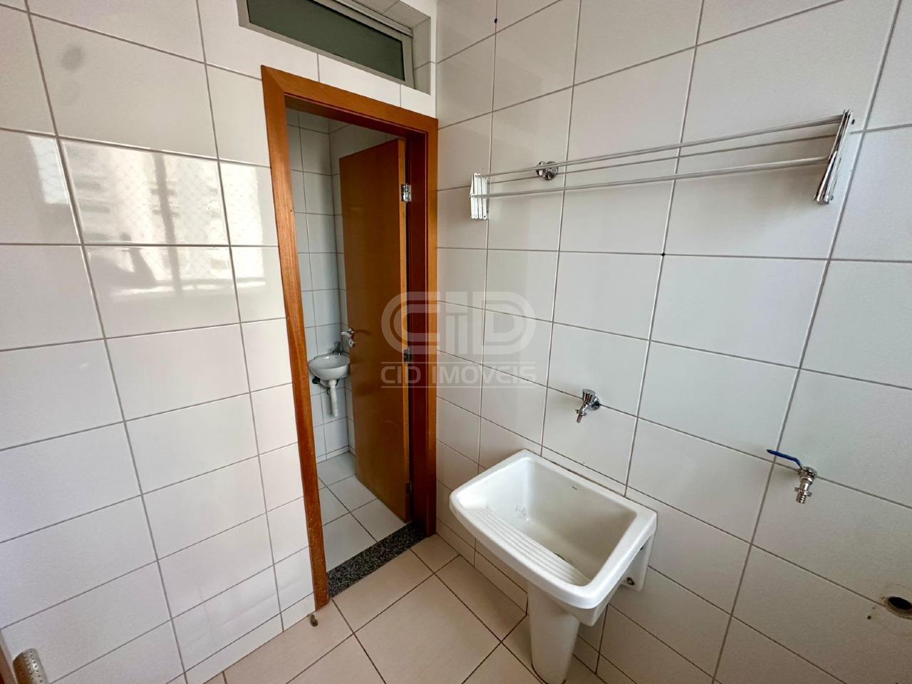 Apartamento para aluguel no Jardim Aclimação: 