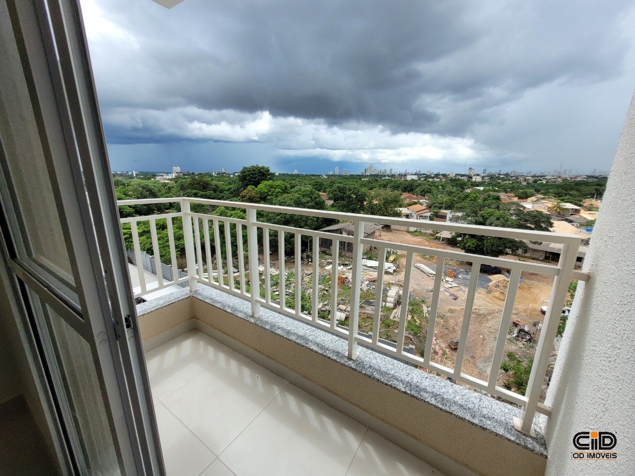 Apartamento à venda no Jardim das Palmeiras: 