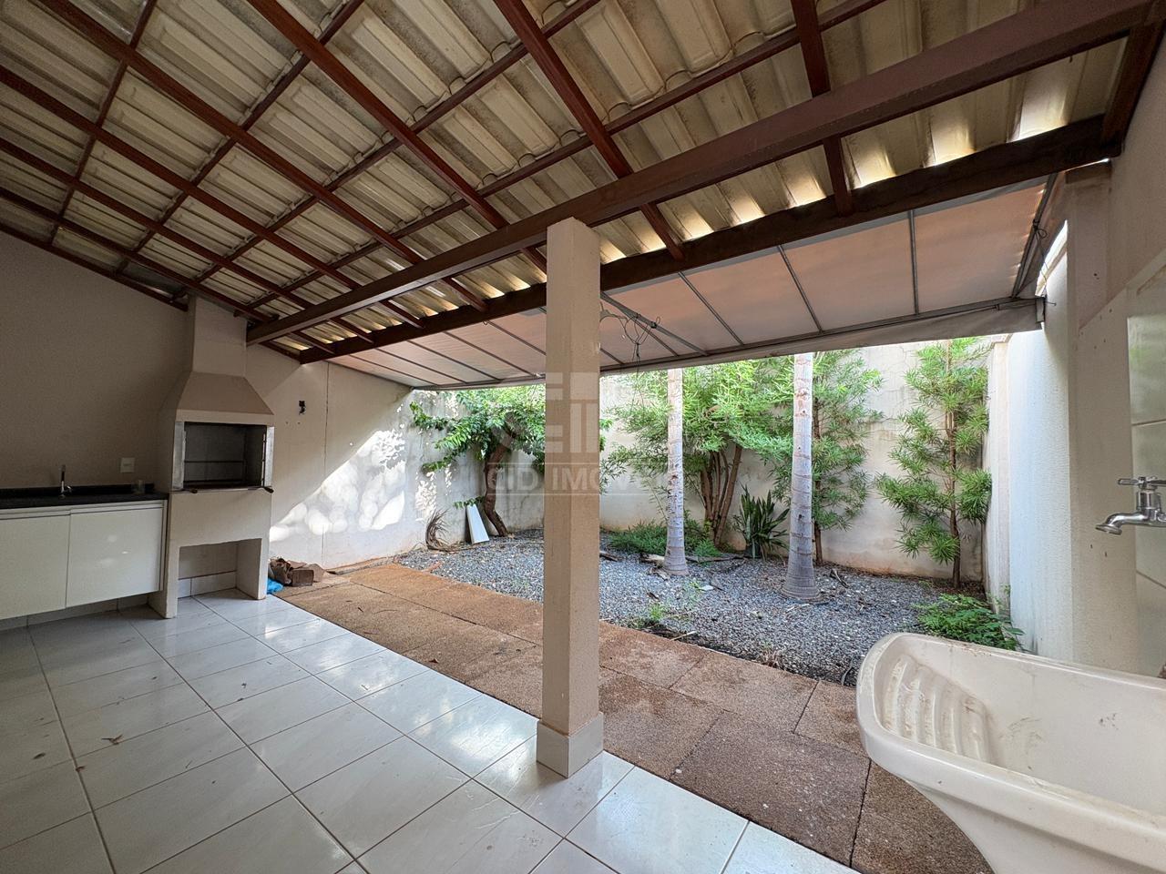Casa em Condomínio à venda no Santa Cruz: 