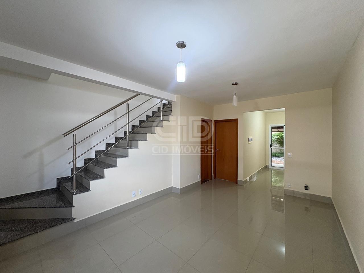 Casa em Condomínio à venda no Santa Cruz: 