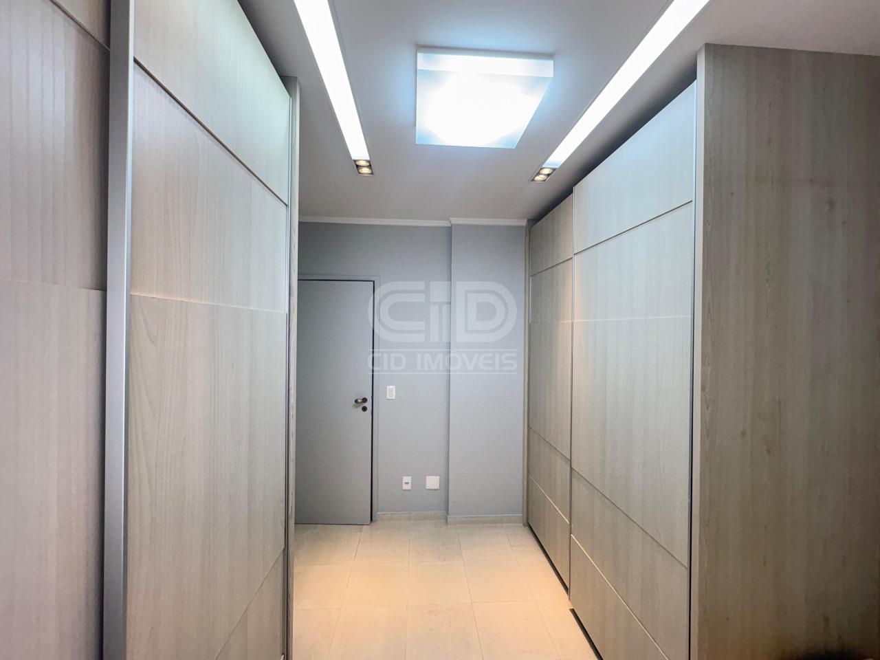 Apartamento à venda no Alvorada: 