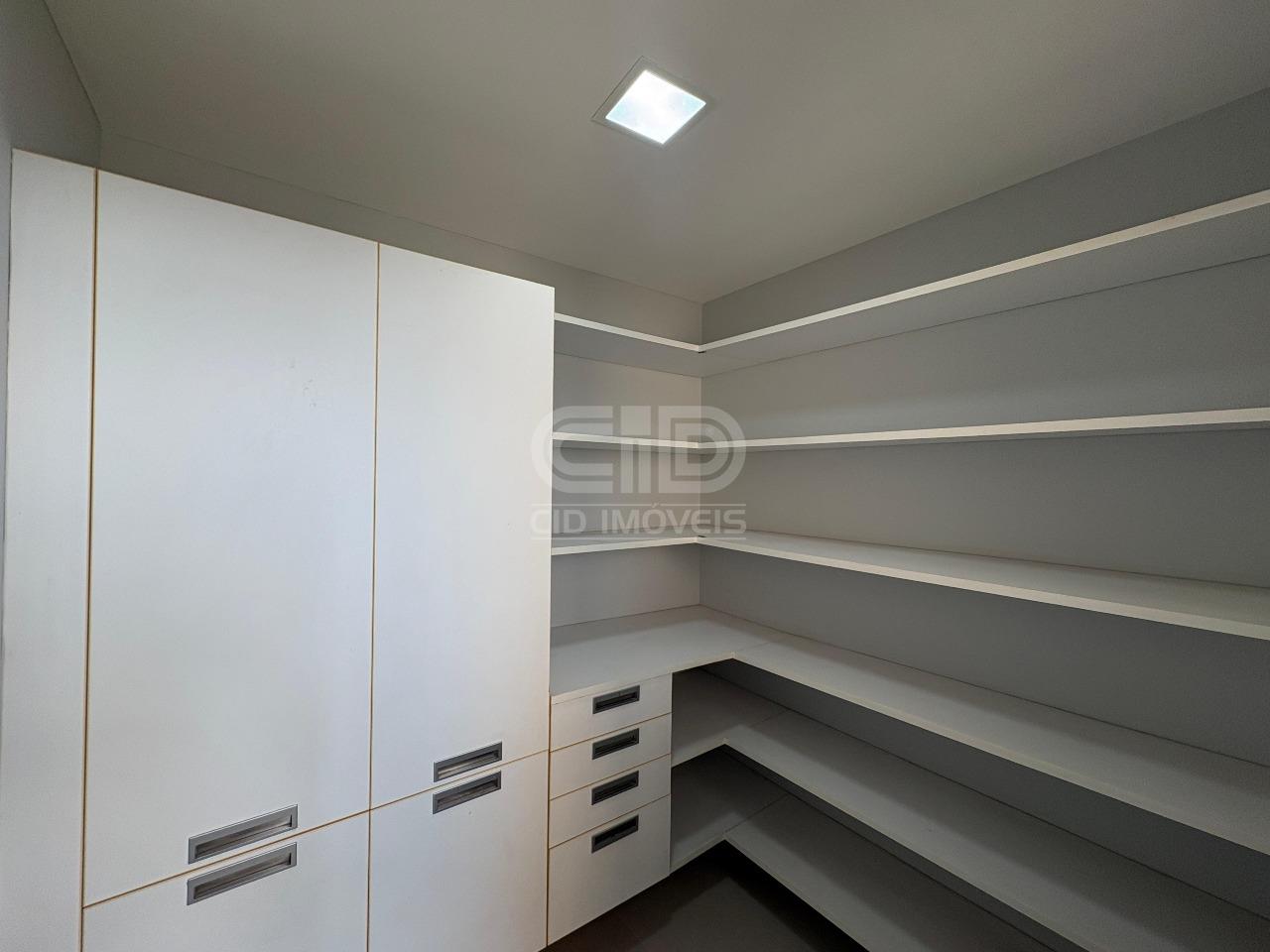 Apartamento à venda no Alvorada: 