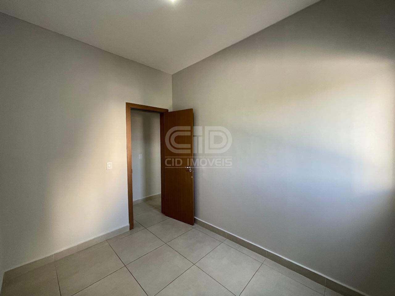 Apartamento para aluguel no Jardim das Palmeiras: 