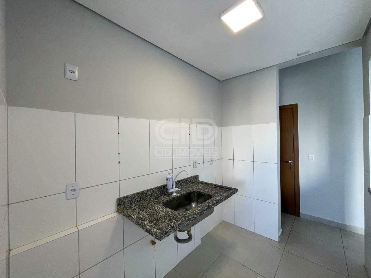 Apartamento para aluguel no Jardim das Palmeiras: 
