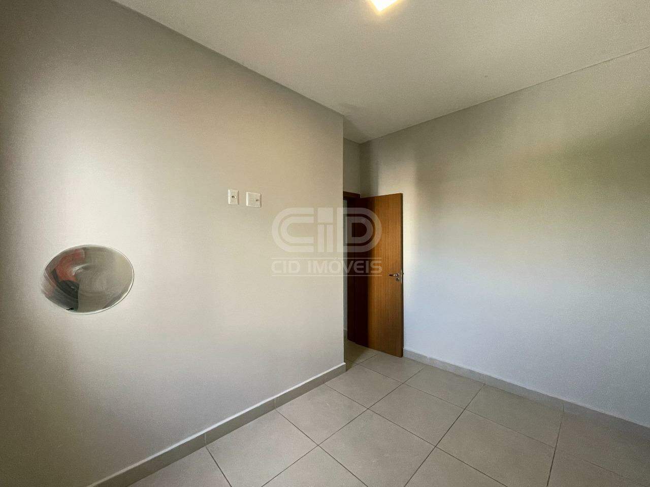 Apartamento para aluguel no Jardim das Palmeiras: 