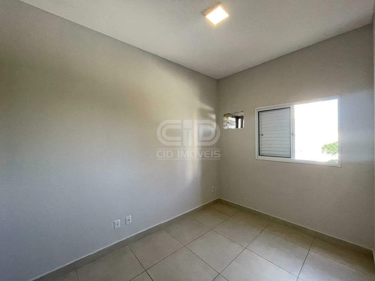 Apartamento para aluguel no Jardim das Palmeiras: 
