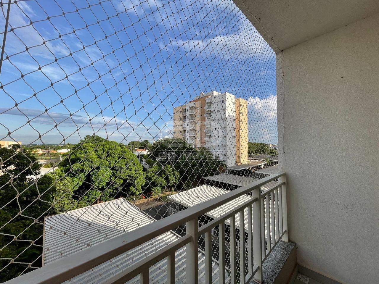 Apartamento para aluguel no Jardim das Palmeiras: 