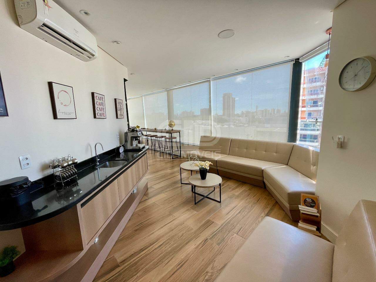 Sala Comercial à venda no Goiabeira: 