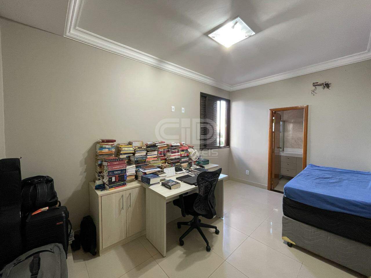 Apartamento para aluguel no Quilombo: 