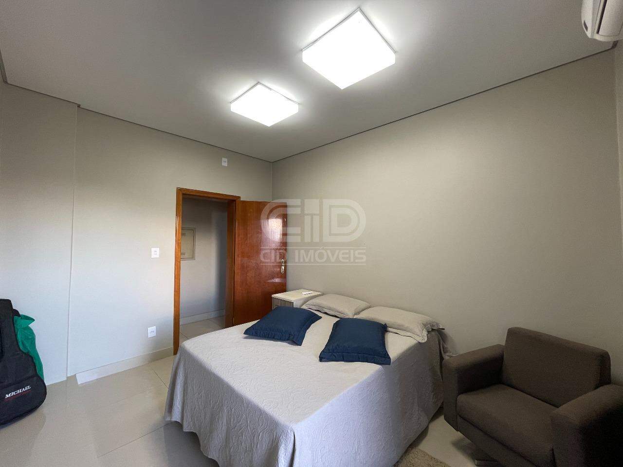 Apartamento para aluguel no Quilombo: 