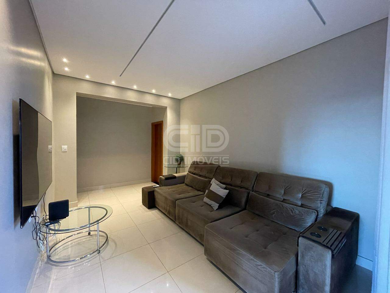 Apartamento para aluguel no Quilombo: 