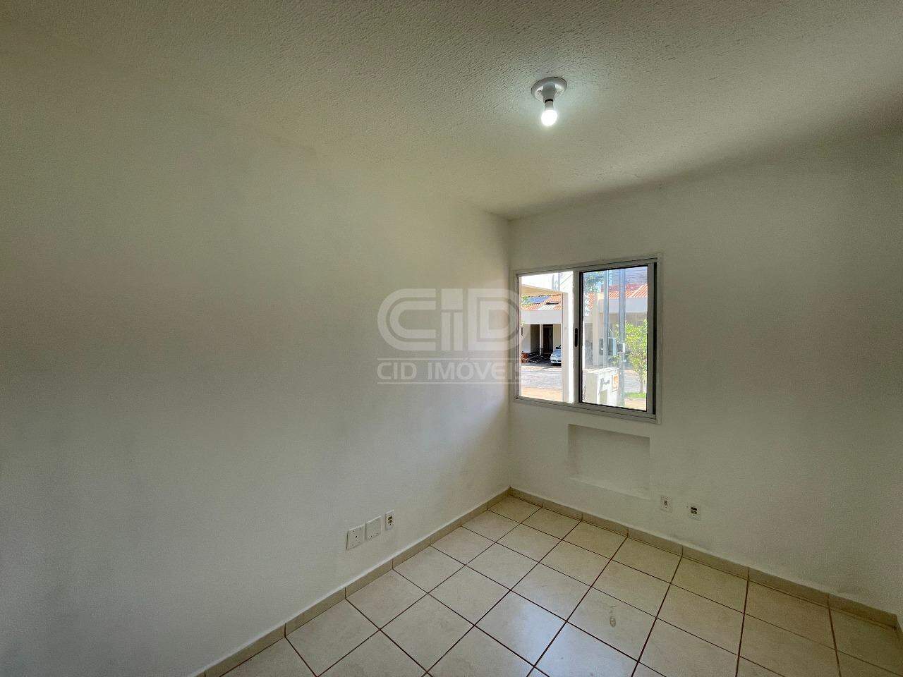 Casa em Condomínio à venda no Guarita II: 