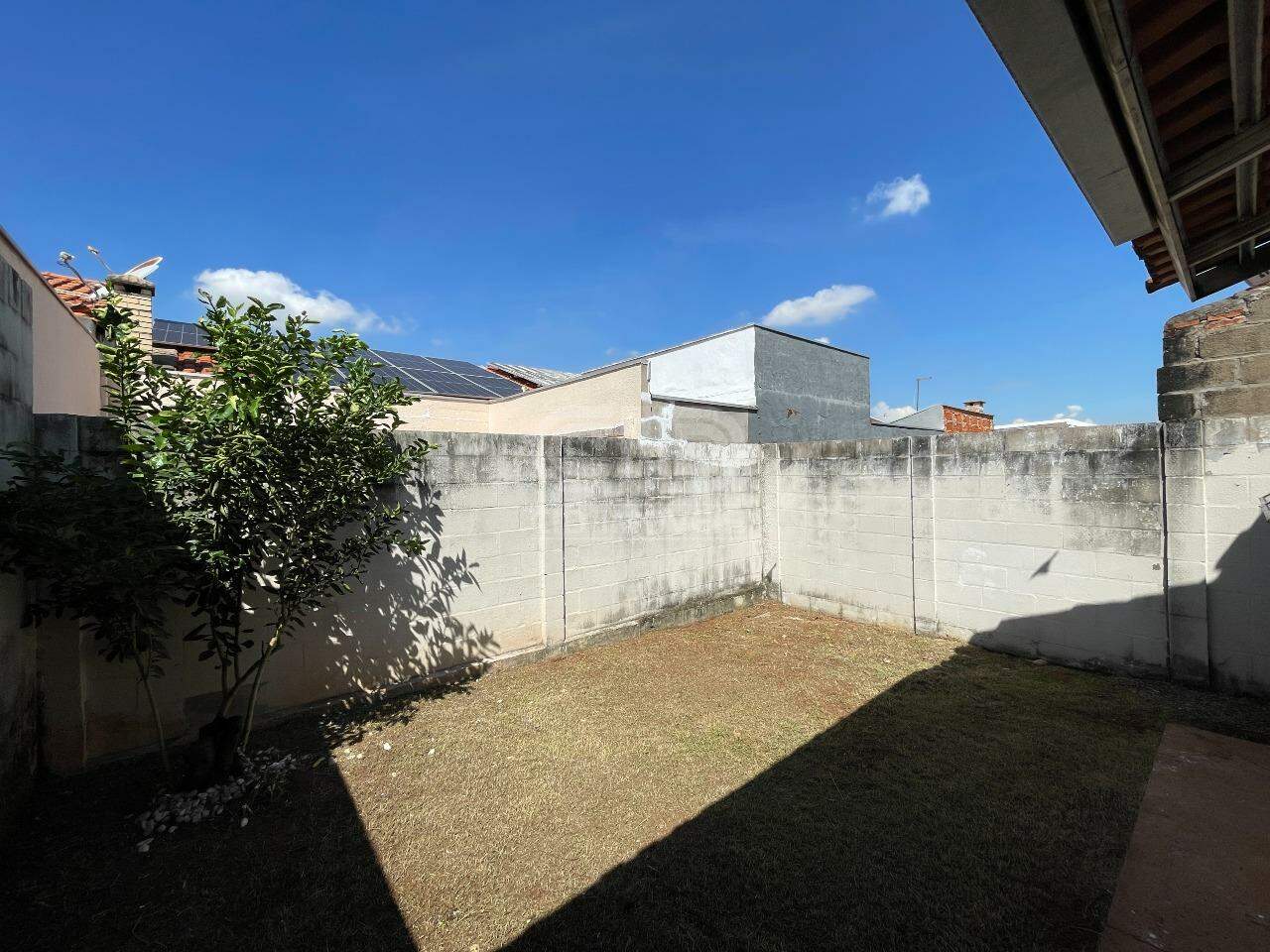 Casa em Condomínio à venda no Guarita II: 