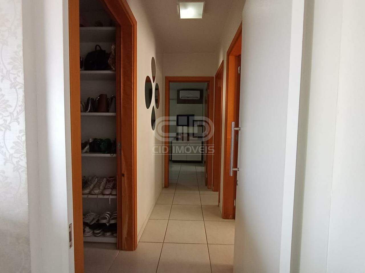 Apartamento à venda no Bandeirantes: 