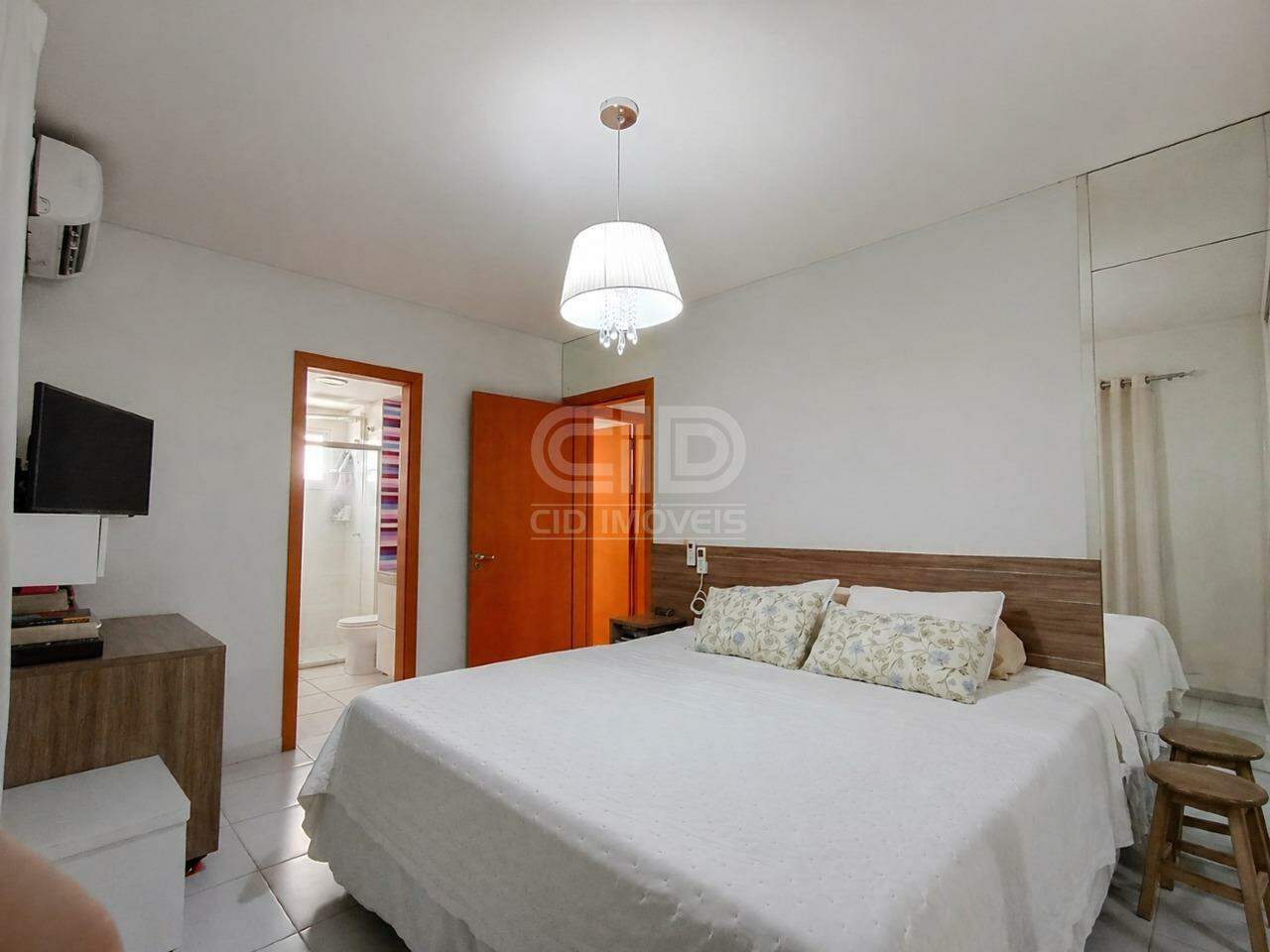 Apartamento à venda no Bandeirantes: 