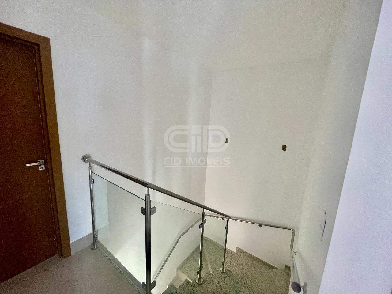 Casa em Condomínio à venda no Santa Cruz: 