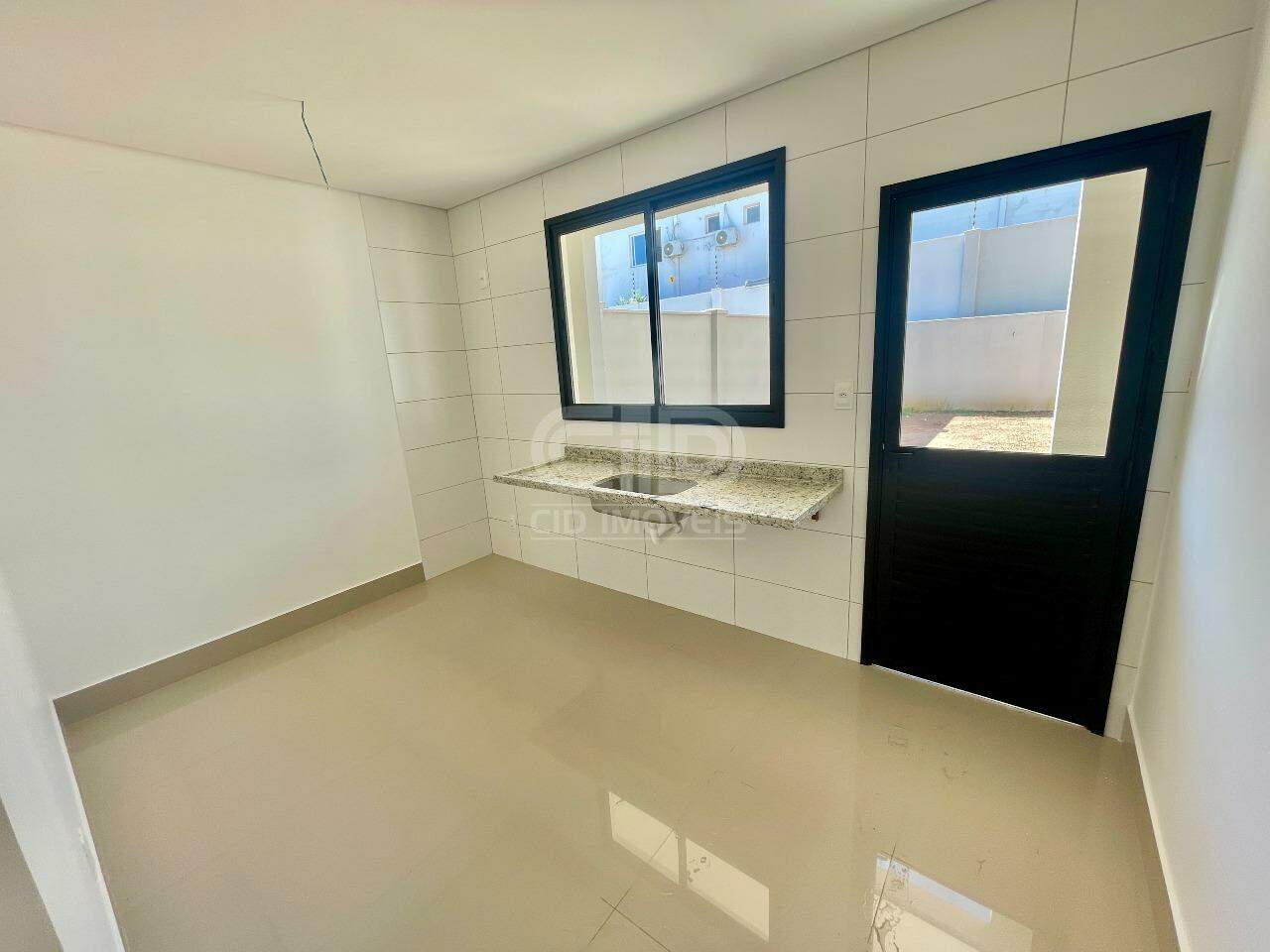 Casa em Condomínio à venda no Santa Cruz: 